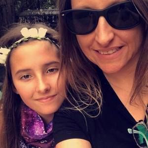 Meet your Posher, Dena